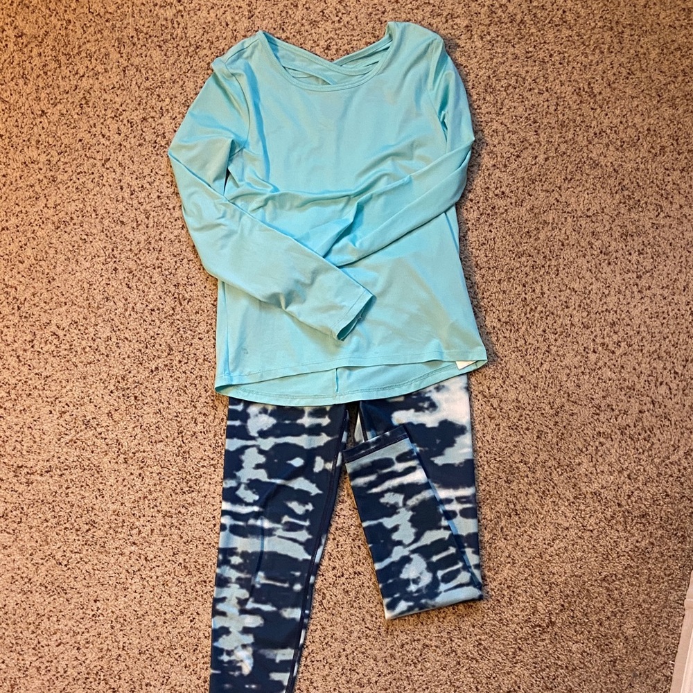 Girls Eddie Bauer athletic set